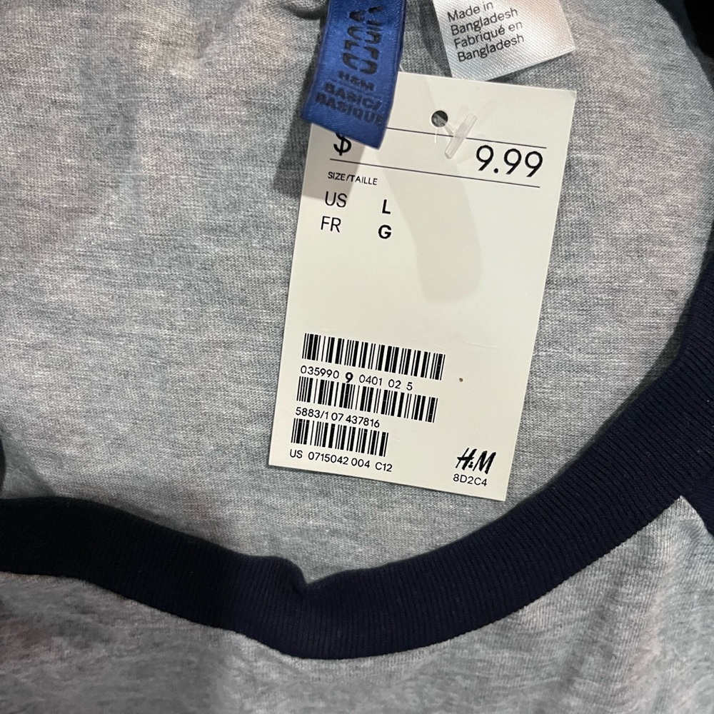 H&M Gray and Dark Blue Raglan Tee - Picture 3 of 3